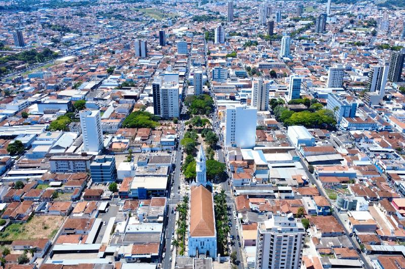 Terça-feira será de sol ameno entre nuvens e tempo seco em Franca e região