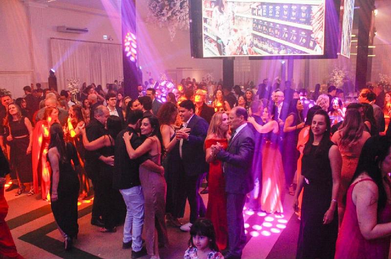Baile da Advocacia da OAB Franca celebra mais de 20 anos de tradição em noite aberta ao público